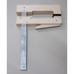 แคลมป์สำหรับช่างกีต้าร์  ลึก 13 cm. แคลมป์สำหรับช่างกีต้าร์  ลึก 13 cm.